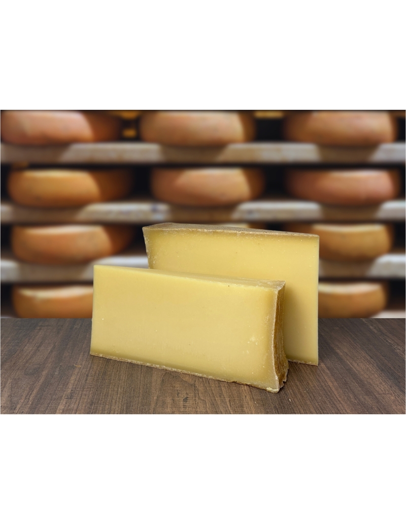 Beaufort AOP au lait cru — Le prince des gruyères de Savoie | Maison Mercier