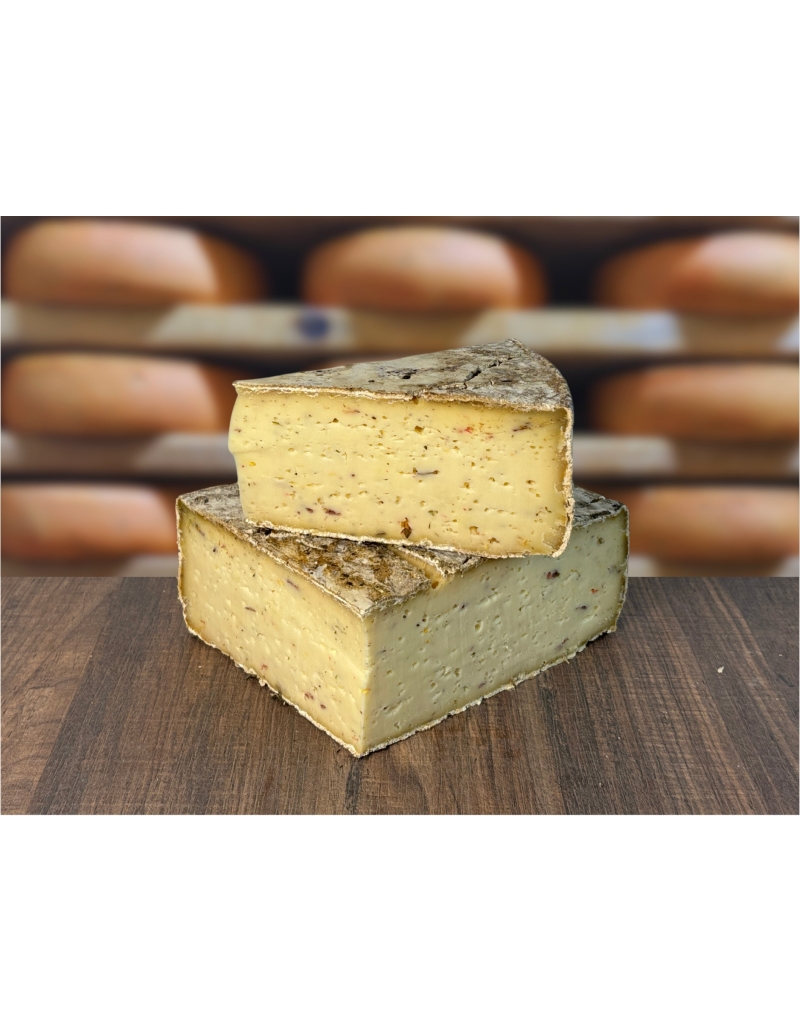 Tomme aux Fleurs au lait cru — Fromage maison de Savoie | Maison Mercier